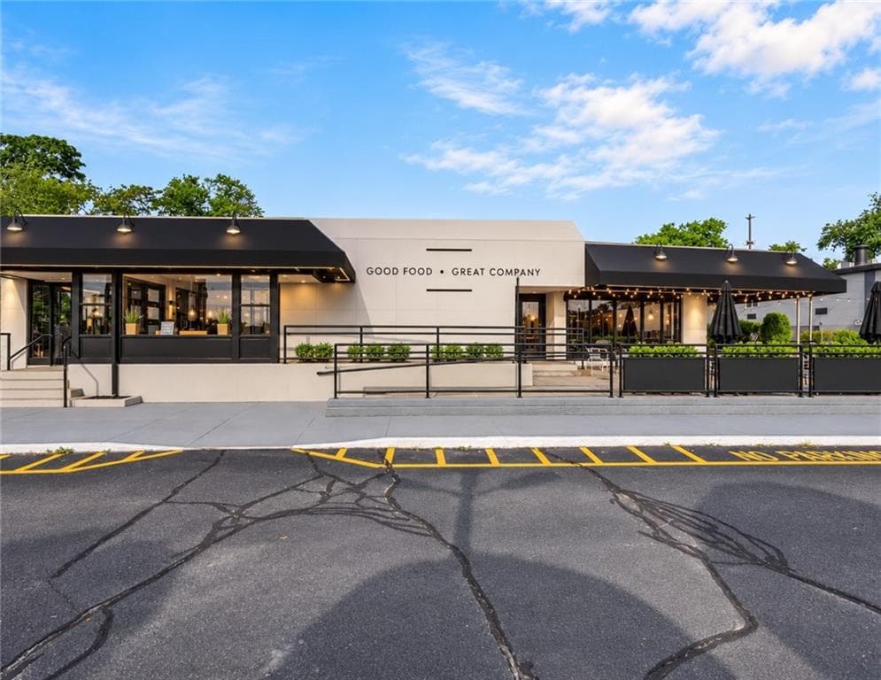 2099 Post Road - Photo 1