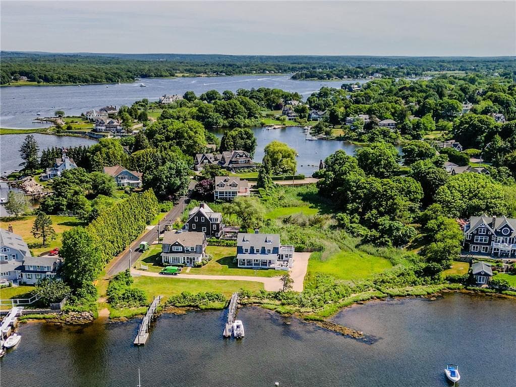 16 Waters Edge Road - Photo 2