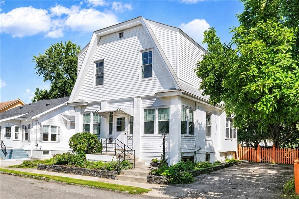 29 Rosegarden Street - Photo 3