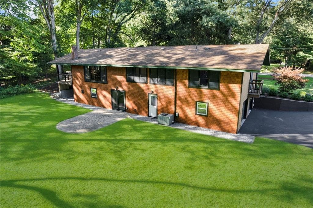 200 River Farm Drive - Photo 4