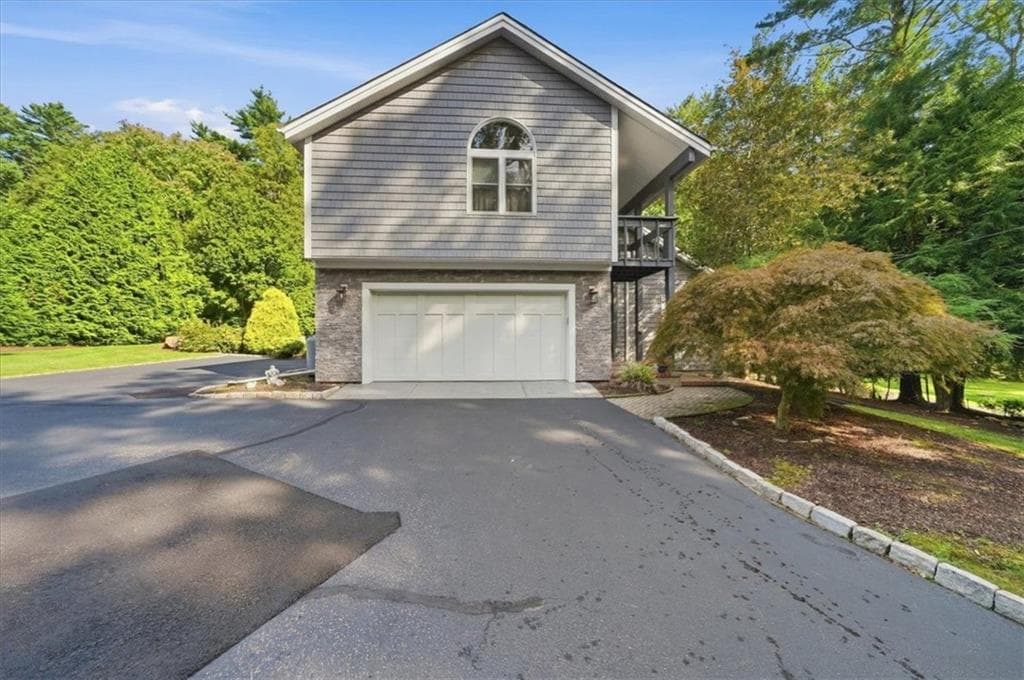 653 Ten Rod Road - Photo 1