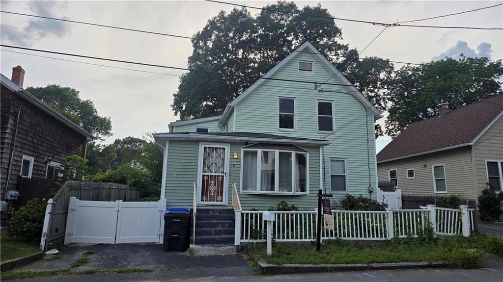 18 Glen Street