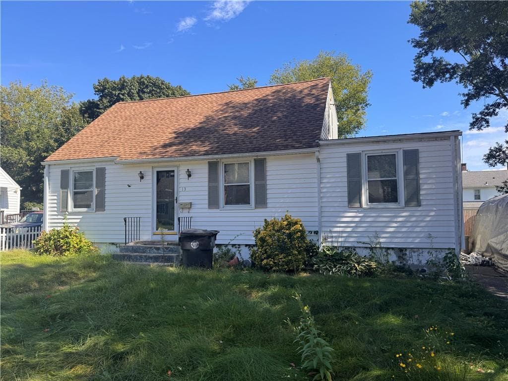 13 Colonial Way