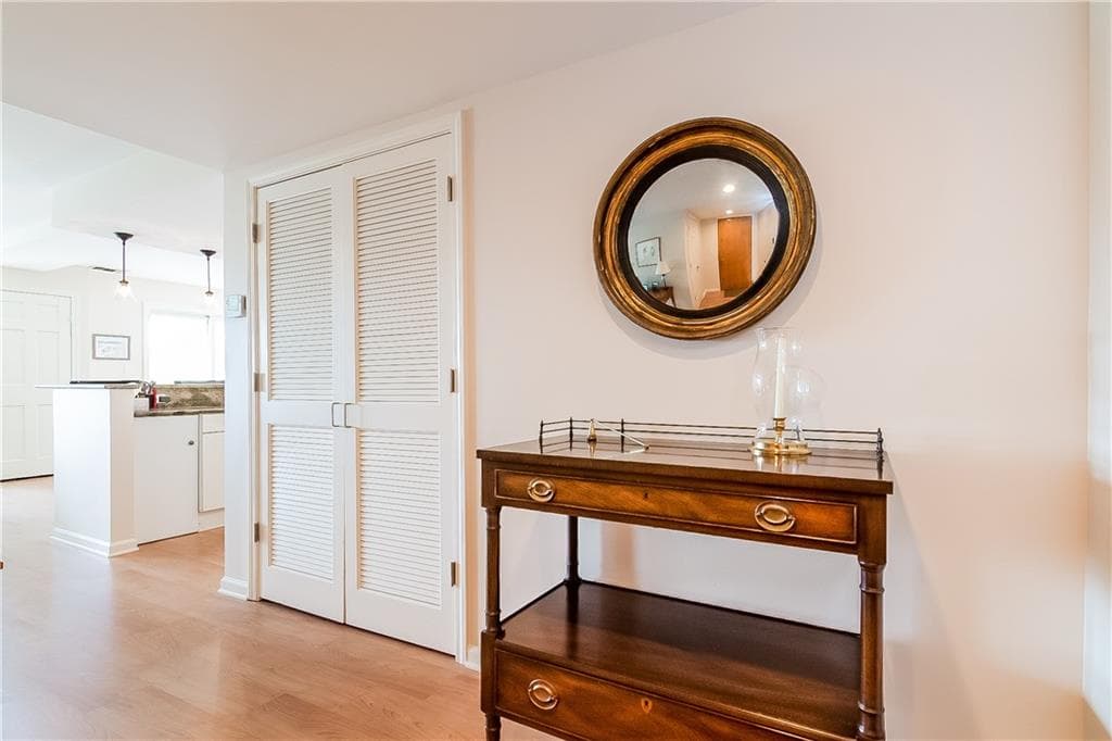 53 Conanicus Avenue #4E - Photo 5