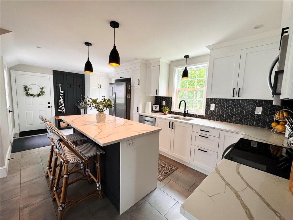 188 Sumner Avenue - Photo 3
