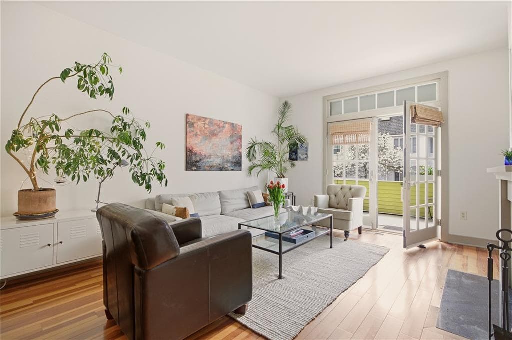 364 Bellevue Avenue #D102 - Photo 4