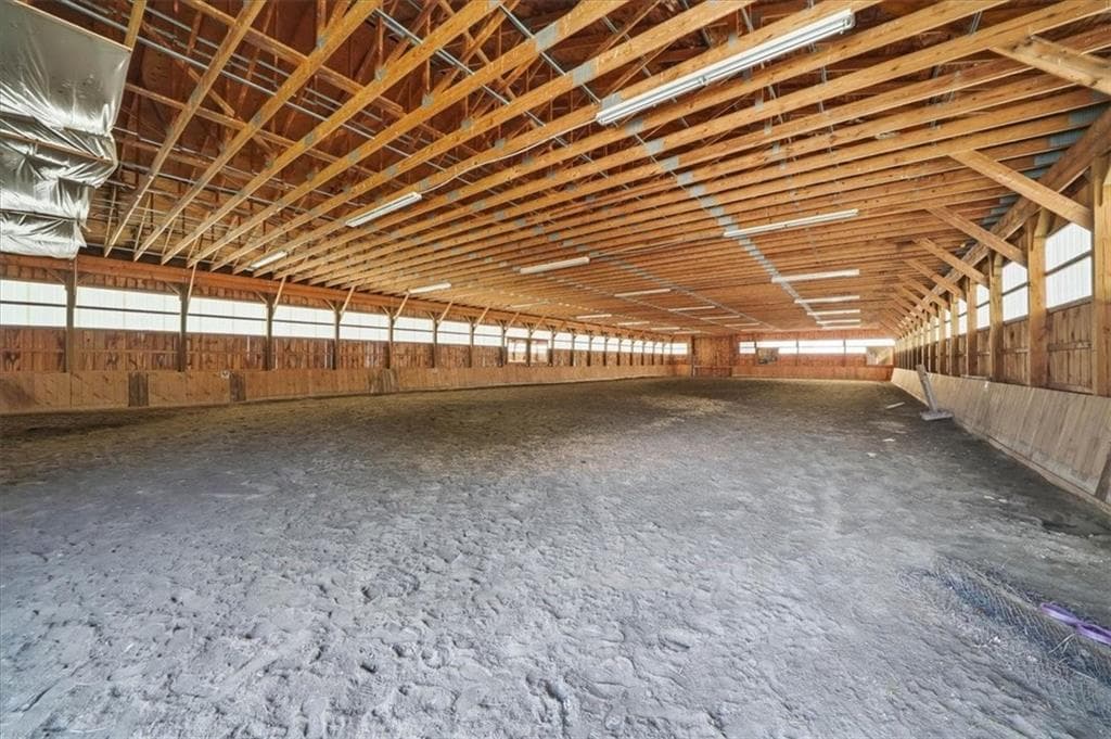 32 Equestrian Way - Photo 3