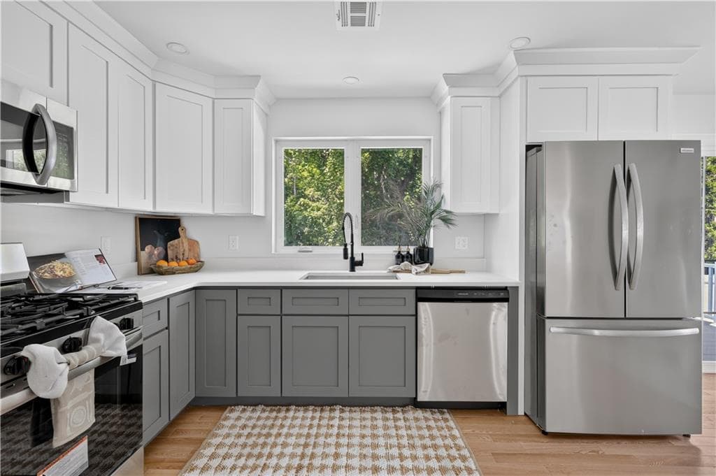 31 Tucker Street - Photo 2