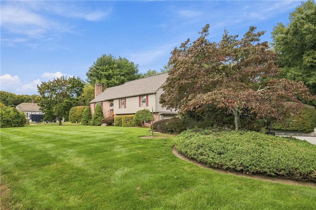 423 Buxton Street - Photo 3