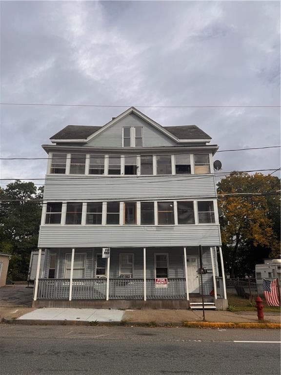 967 Social Street