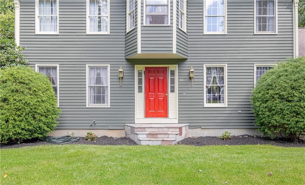 64 Shaw Drive - Photo 2