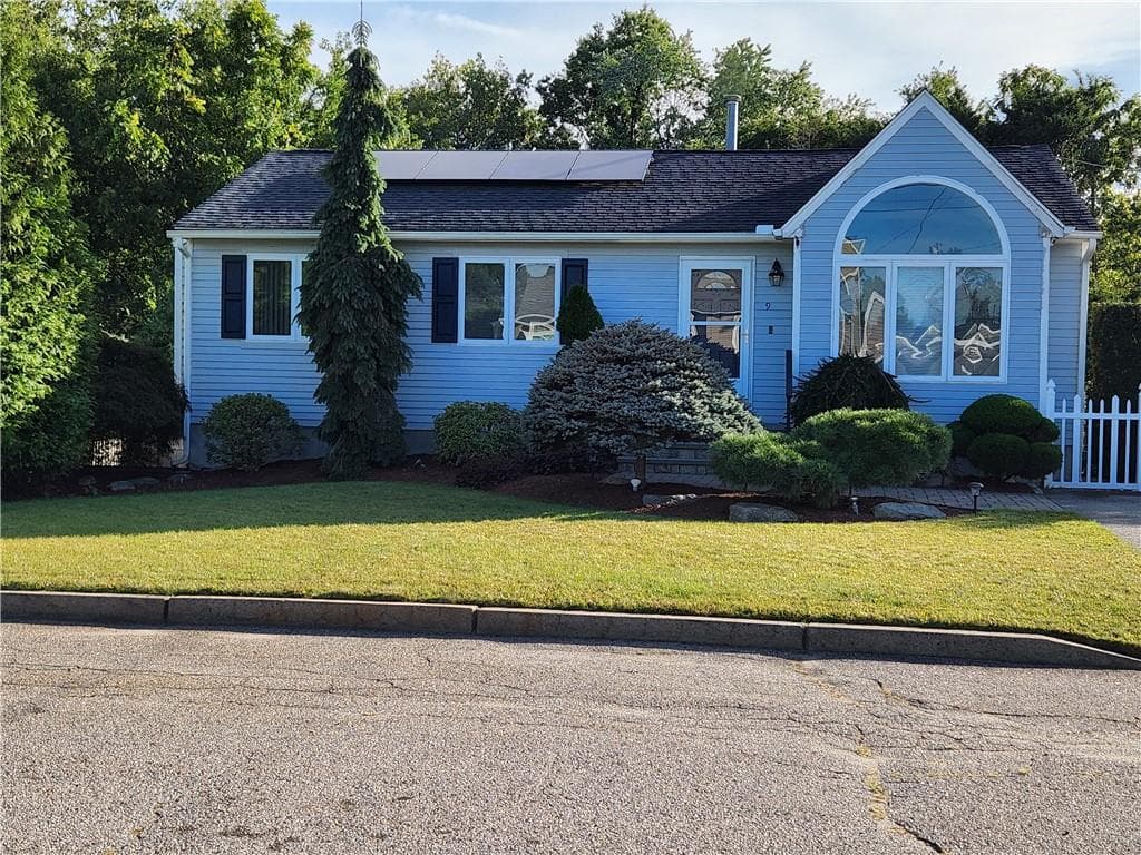 9 Mallory Court - Photo 2