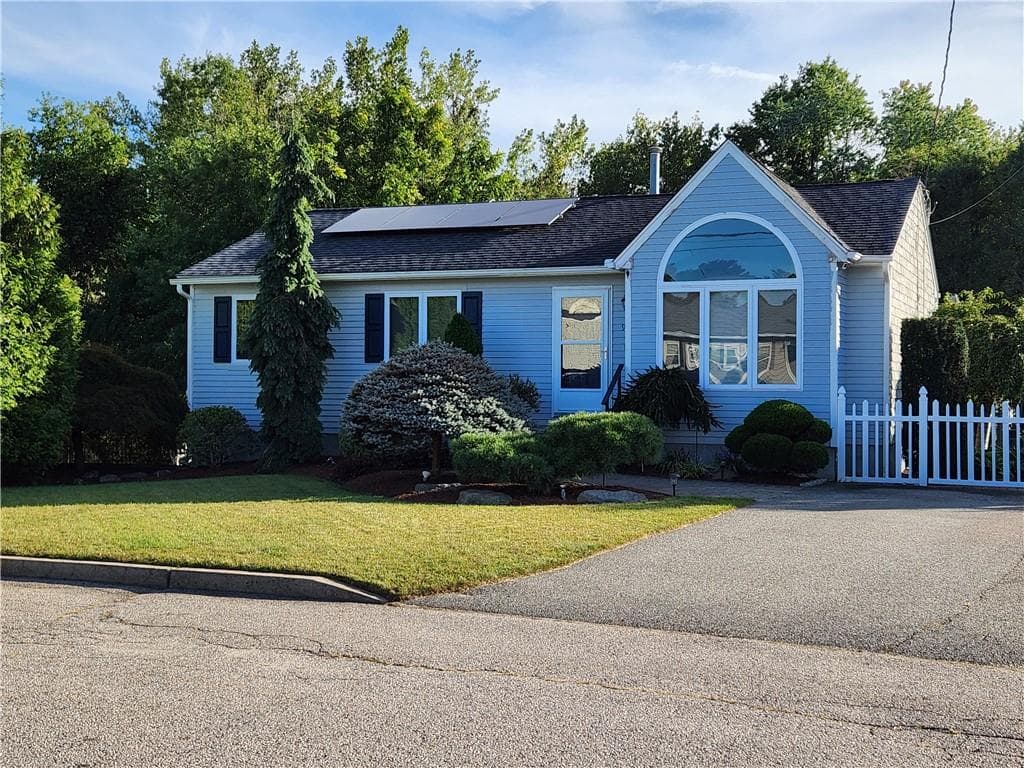 9 Mallory Court