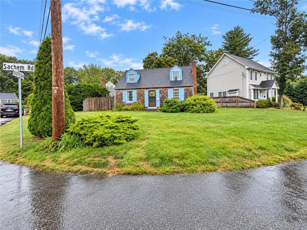 220 Sachem Road - Photo 2