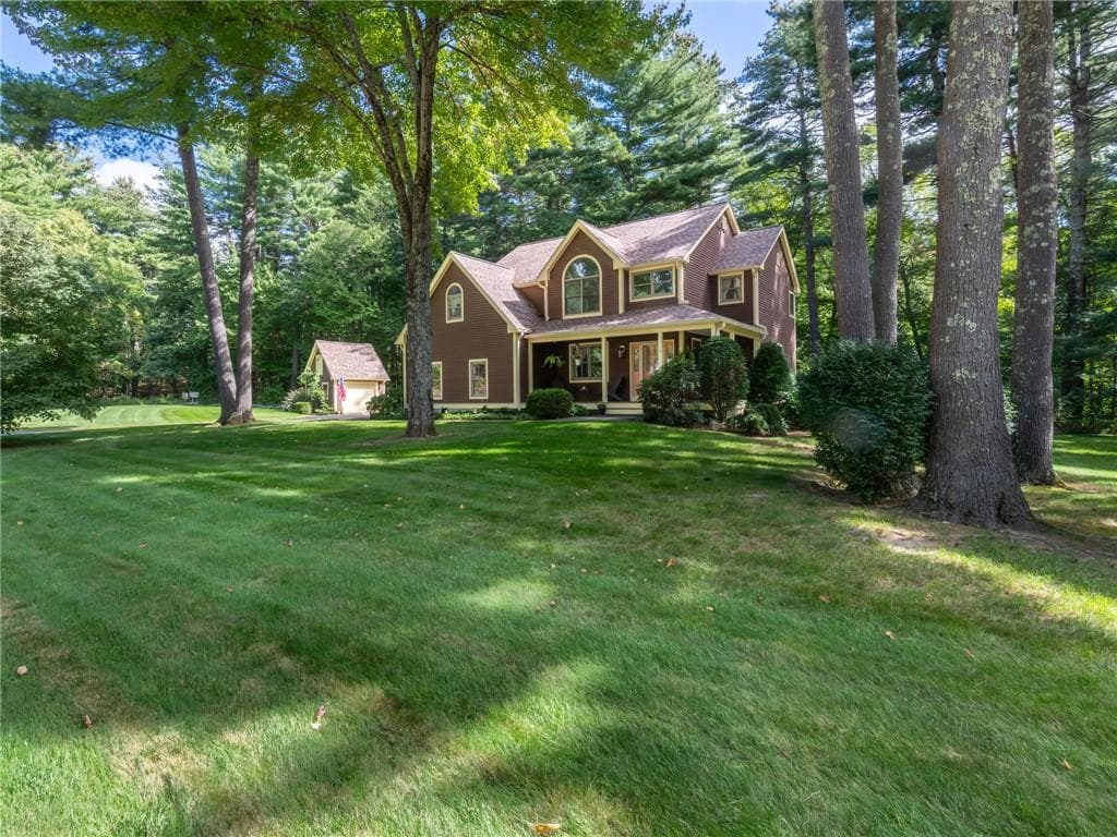 1 Bourget Court - Photo 1