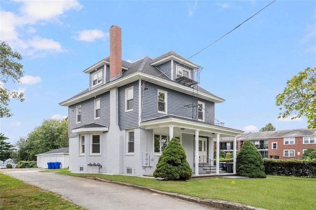 3222 Pawtucket Avenue - Photo 1