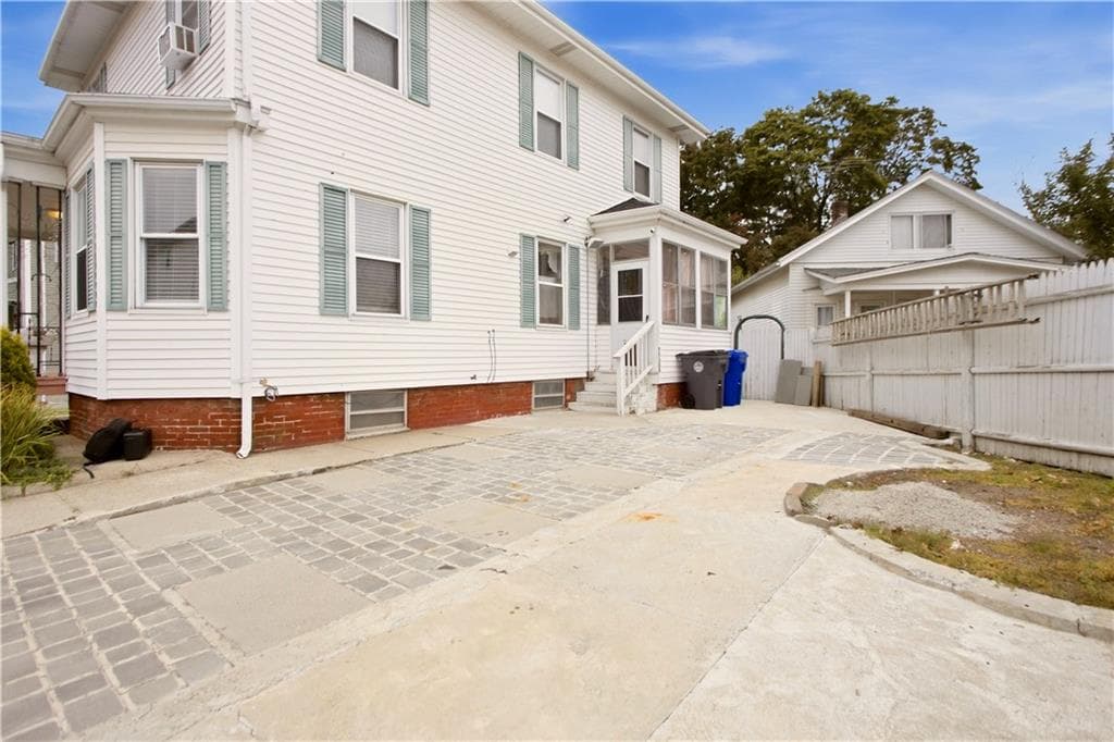 1003 Douglas Avenue - Photo 4