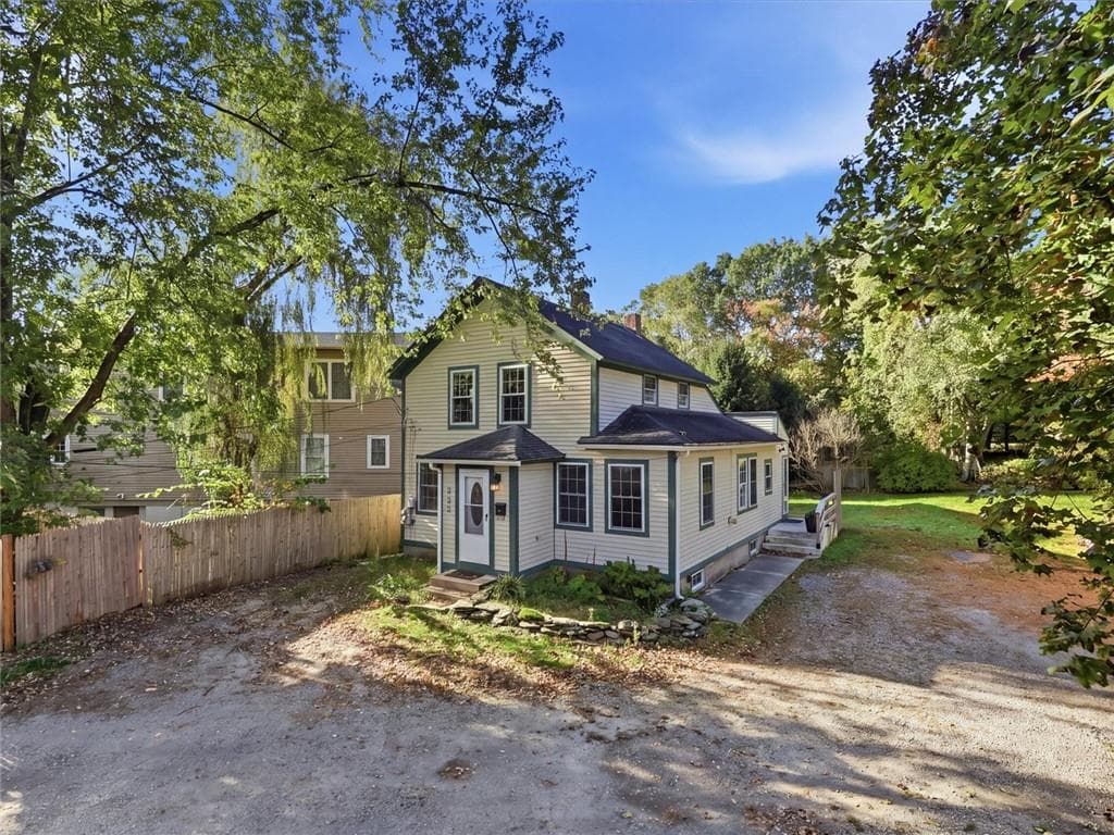 223 Harrisville Main Street - Photo 3