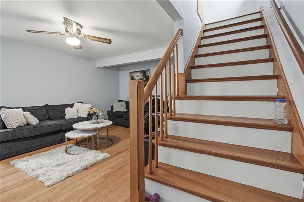 283 front Street - Photo 4