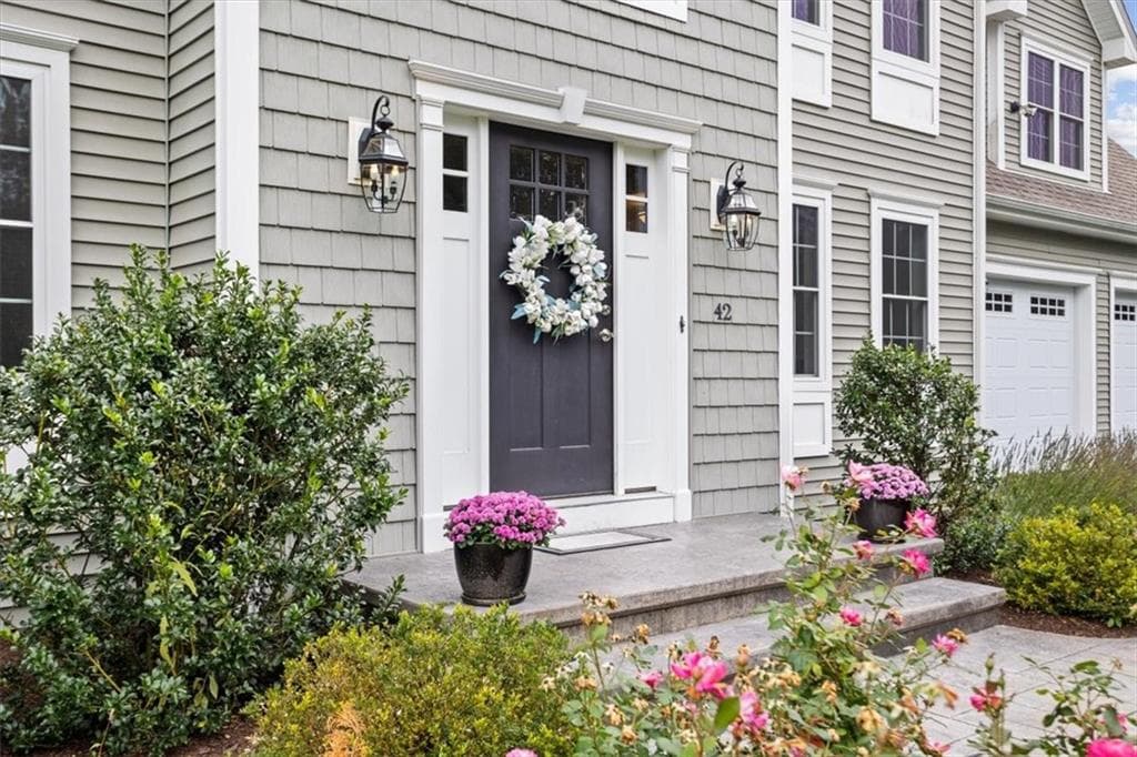 42 East Lantern Road - Photo 2