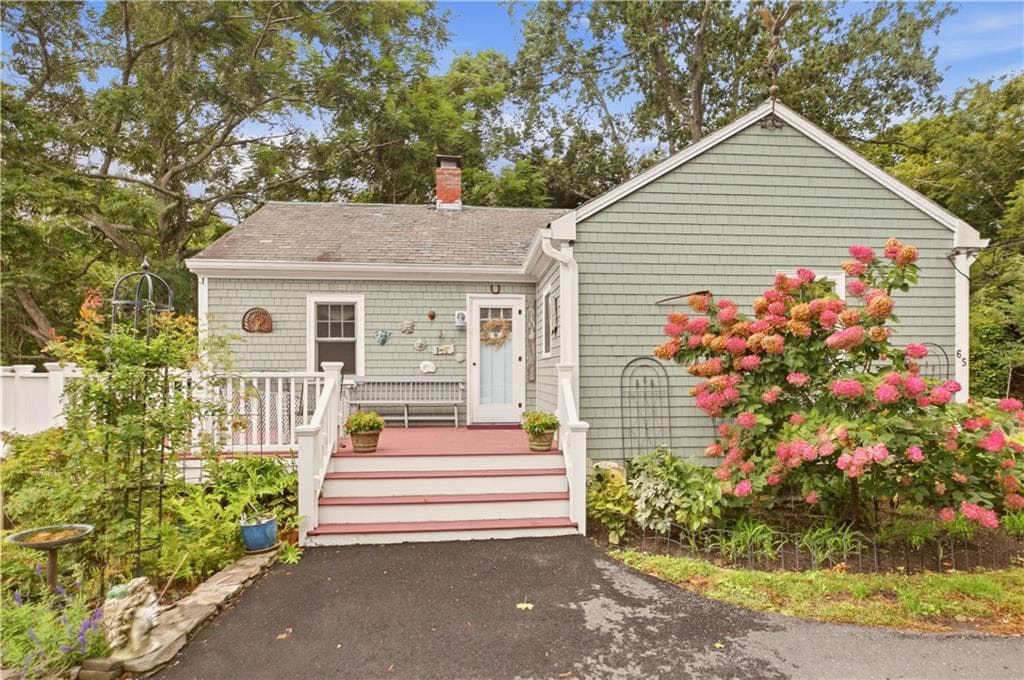 65 Green End Avenue