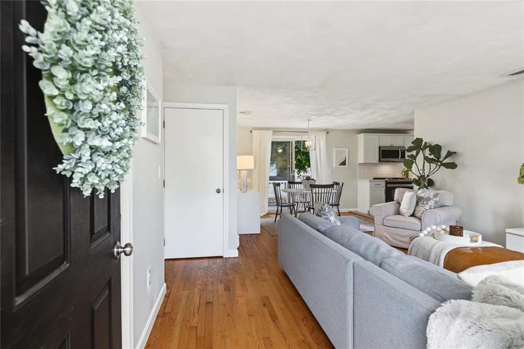 143 Church Street - Photo 2