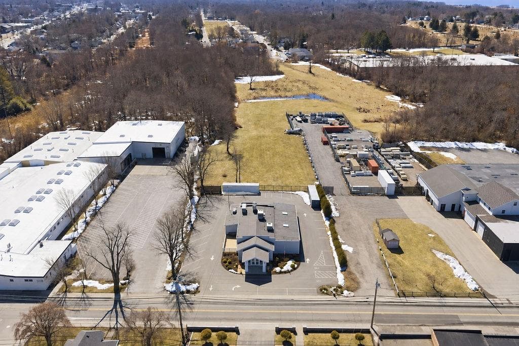 275 Child Street - Photo 3