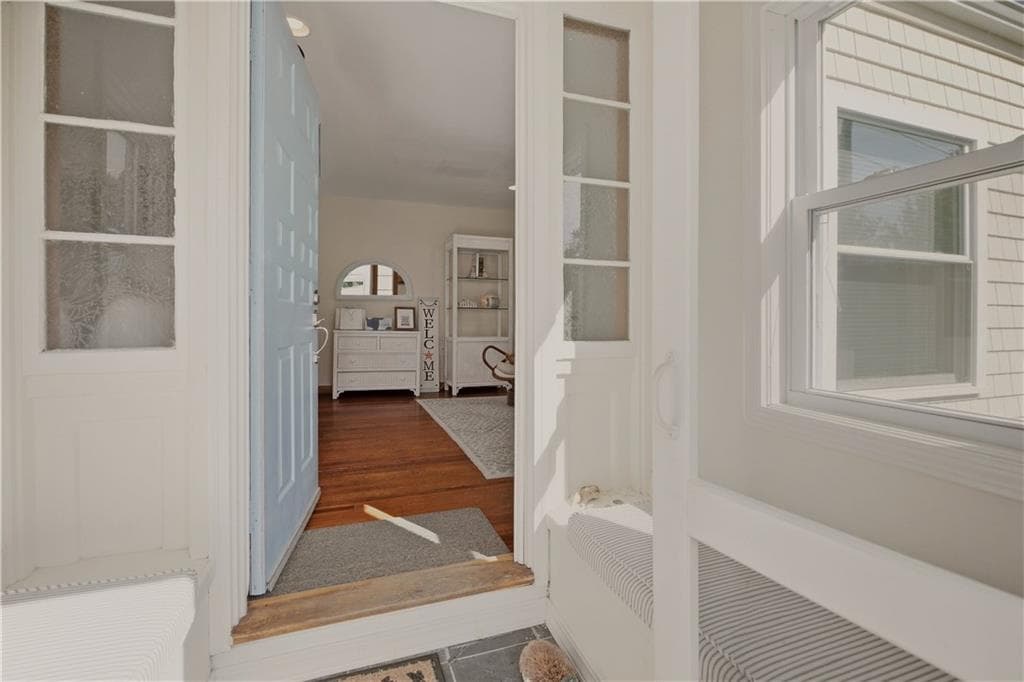 91 Easton Avenue - Photo 2