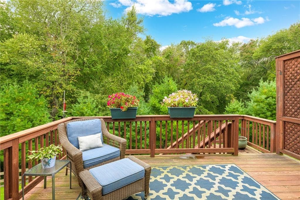 121 Hampton Way - Photo 3