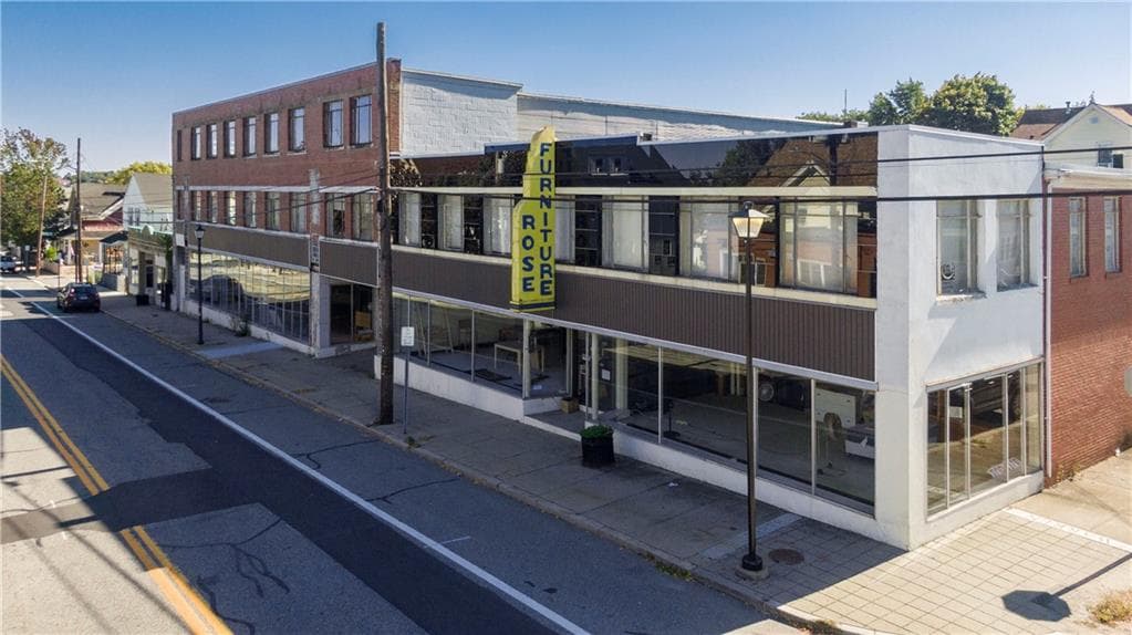 245 Warren Avenue - Photo 2