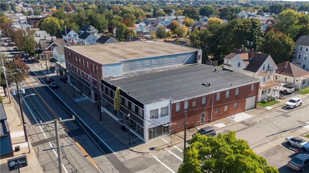 245 Warren Avenue - Photo 1