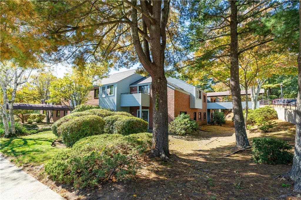 469 Centerville Road #1 & 2