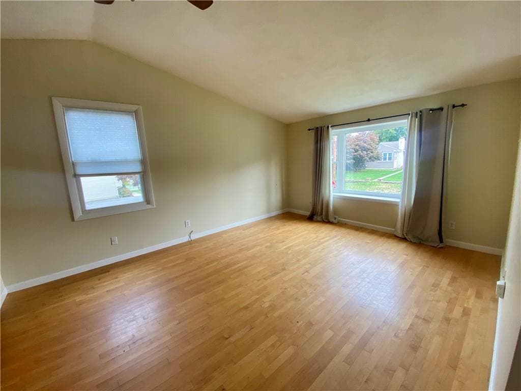 191 Armstrong Avenue - Photo 2