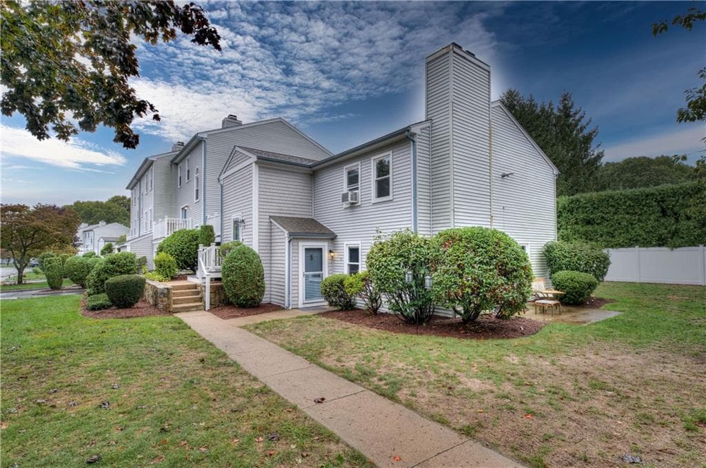 1 Willow Glen Court #81 - Photo 2