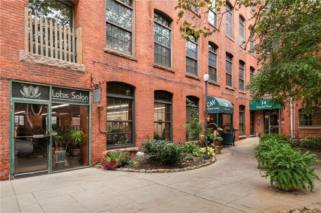 14 Imperial Place #603 - Photo 2