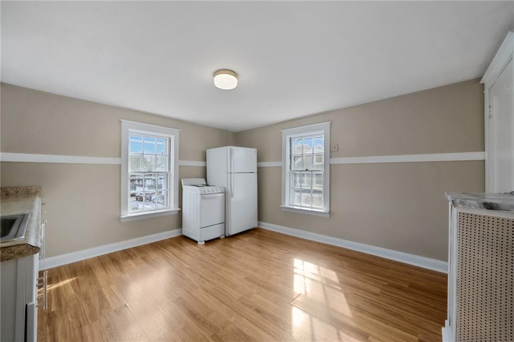 32 Houston Avenue #2 - Photo 3