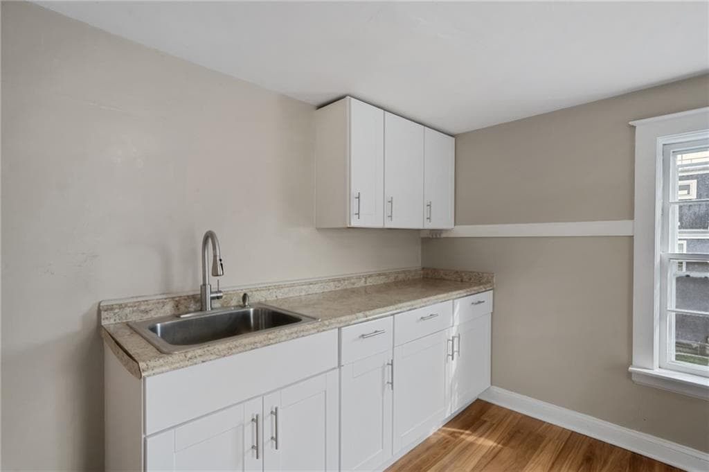32 Houston Avenue #2 - Photo 5