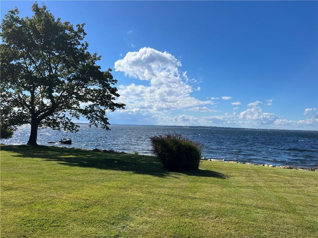 5 Shore Road - Photo 4