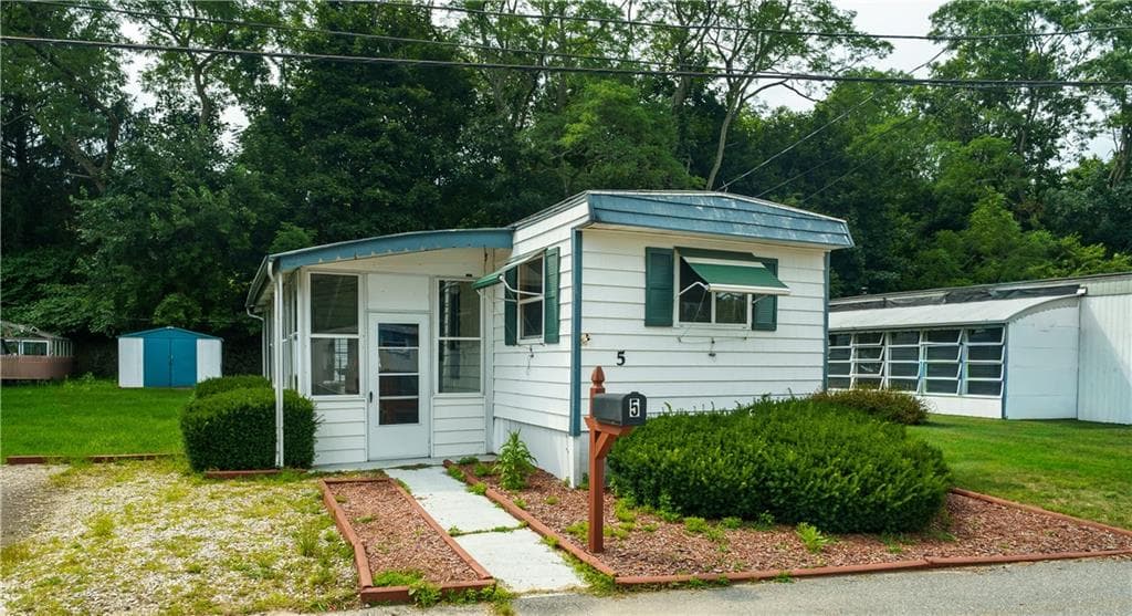 979 Toll Gate Road - Photo 3