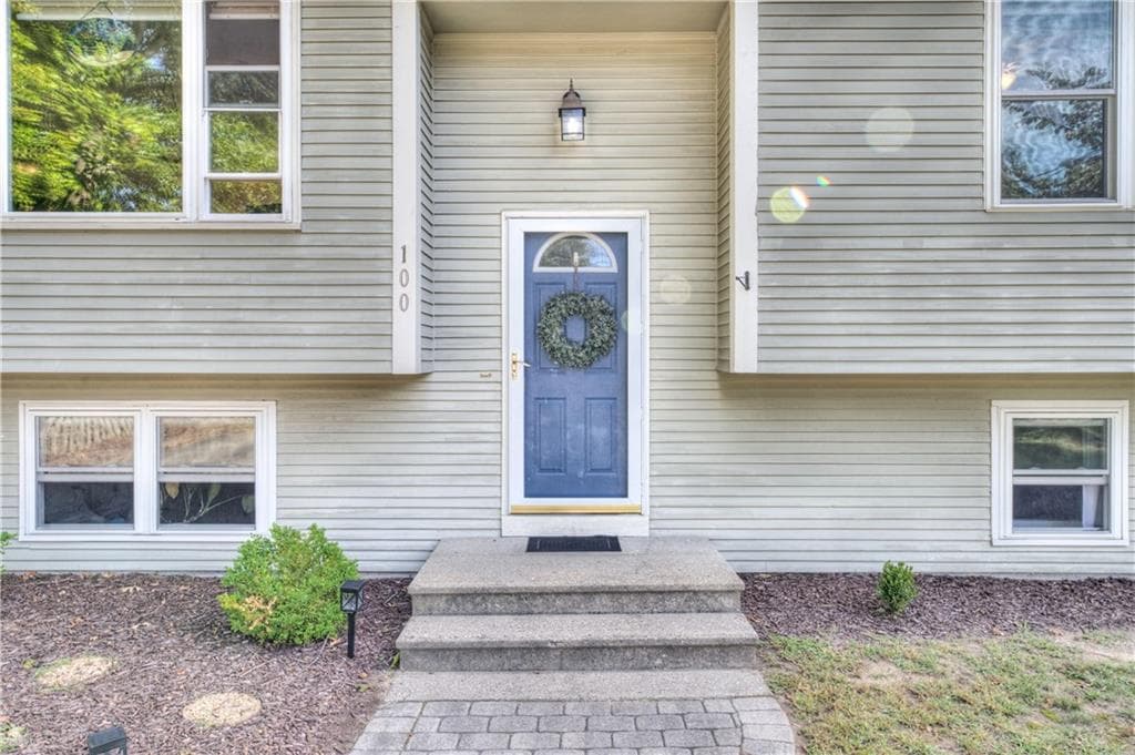 100 Holmes Road - Photo 2