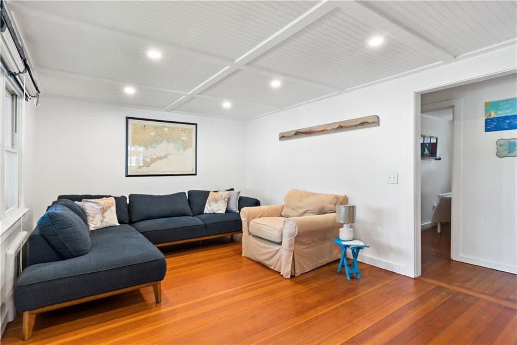39 Salt Pond Way - Photo 5