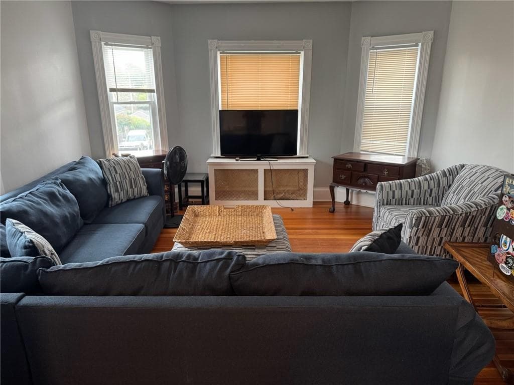 60 Berkeley Avenue #2