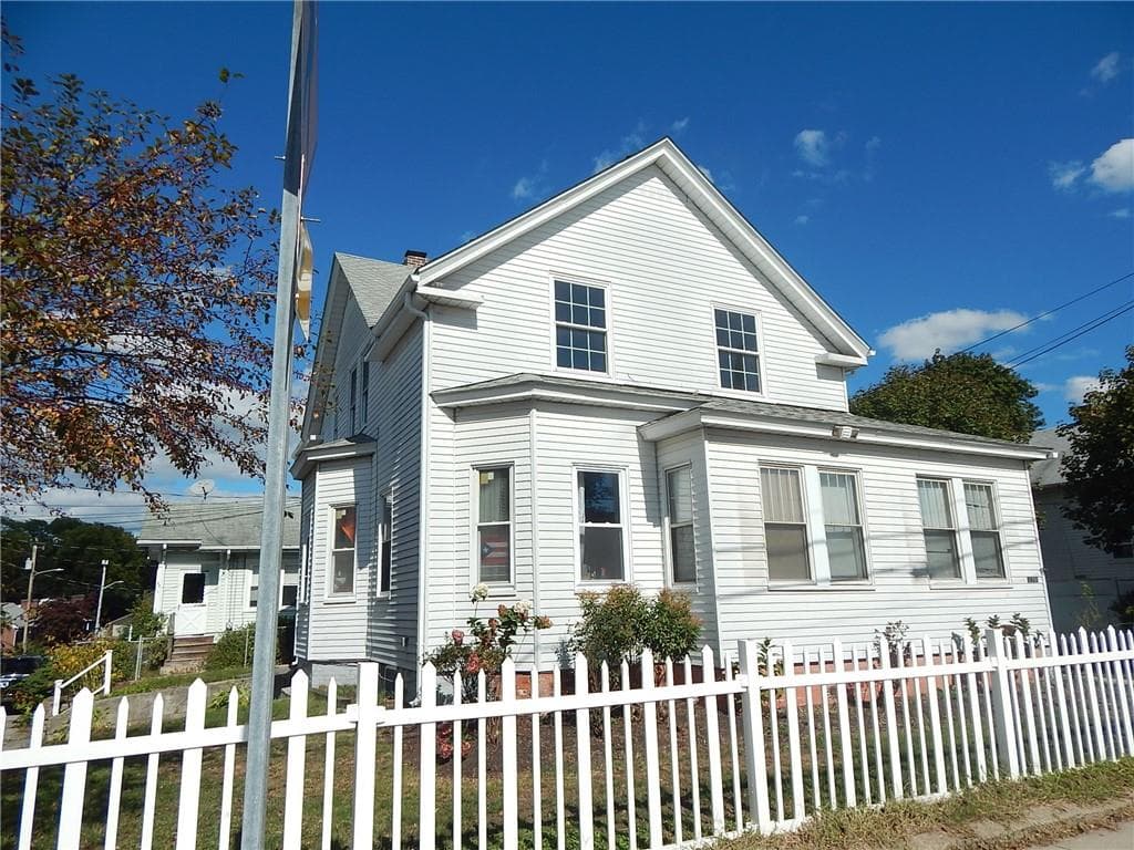 1915 Smith Street - Photo 3