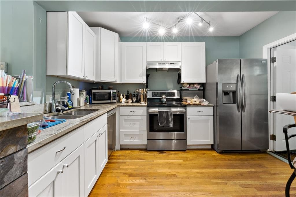 44 MAXWELL Drive - Photo 5