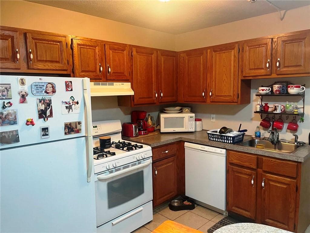10 East Street #108 - Photo 3