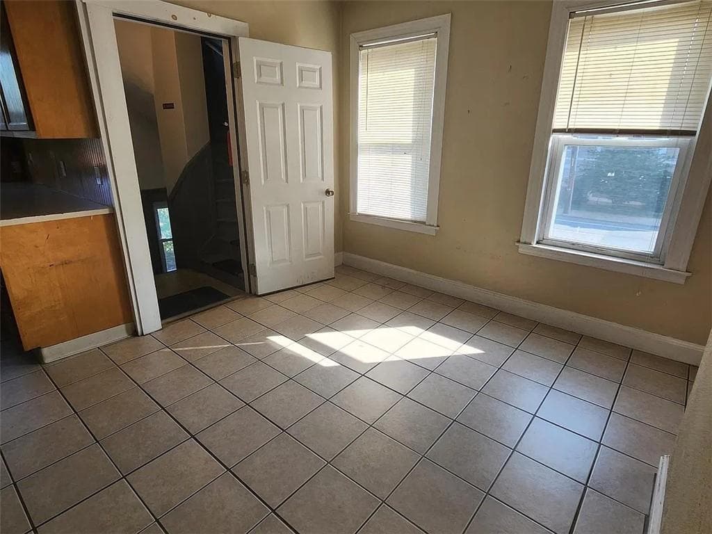 511 Broadway #2 - Photo 5