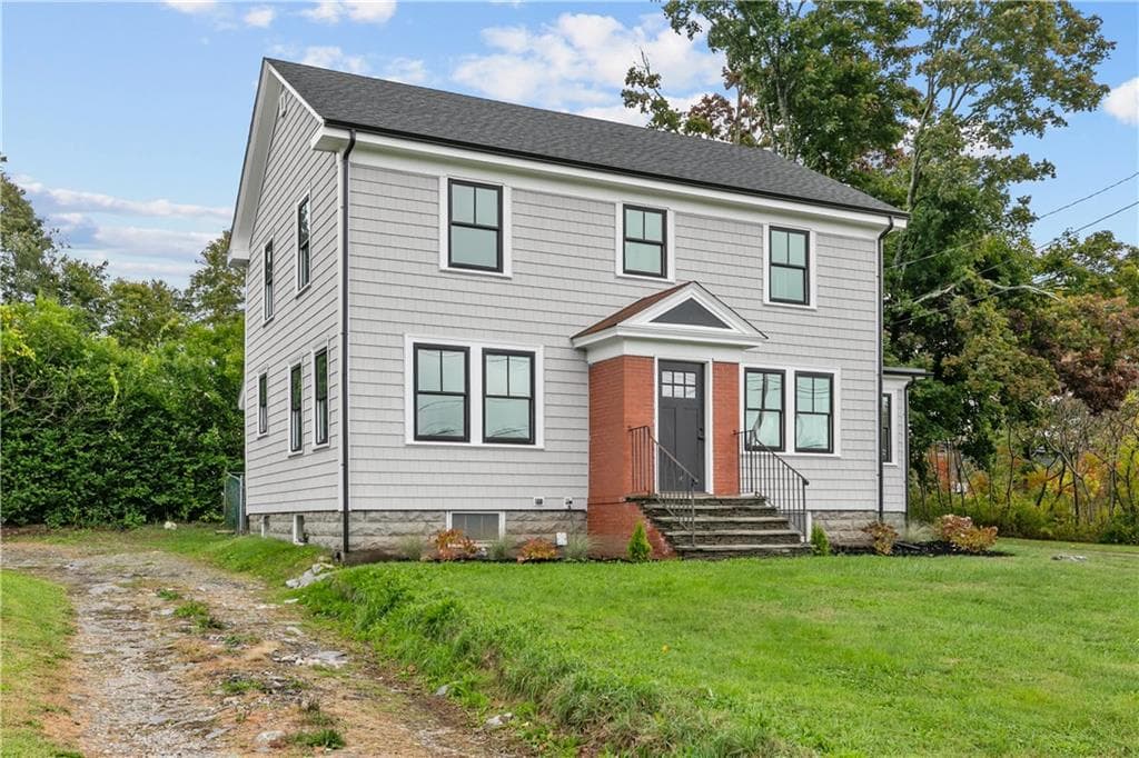 1330 West Main Road