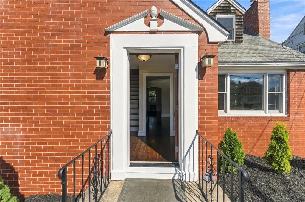 386 Norwood Avenue - Photo 5