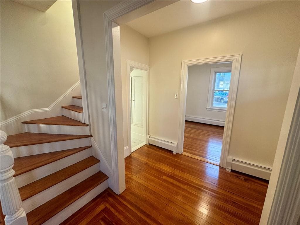 14 Yale Avenue - Photo 3