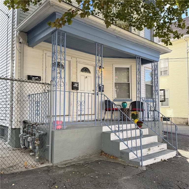 16 Calla Street - Photo 2